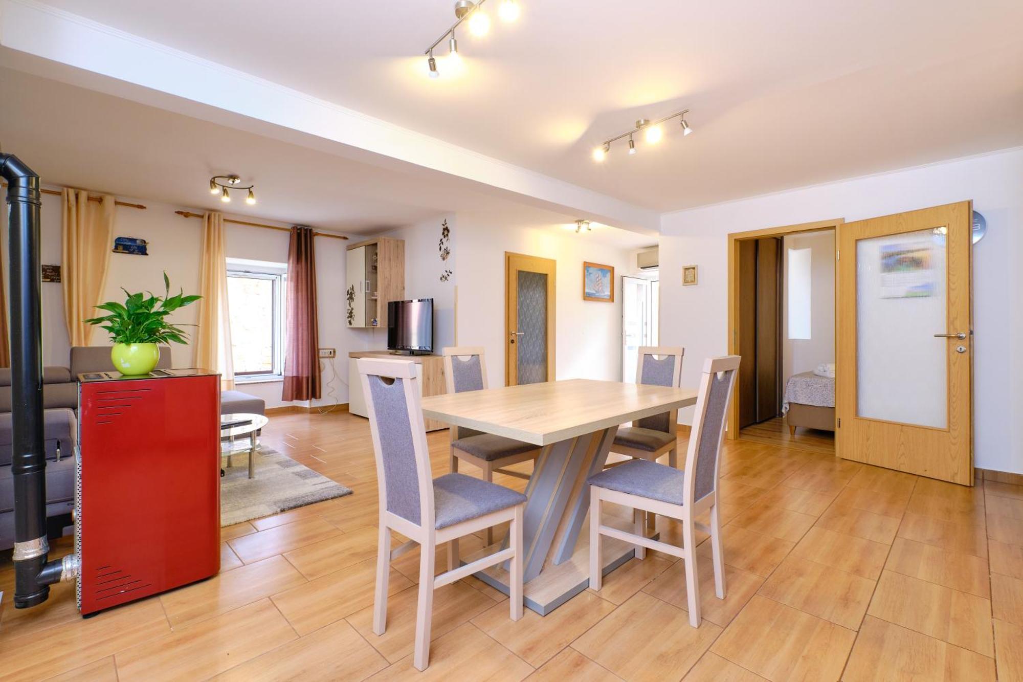 Apartments Antonella Veli Lošinj Екстериор снимка
